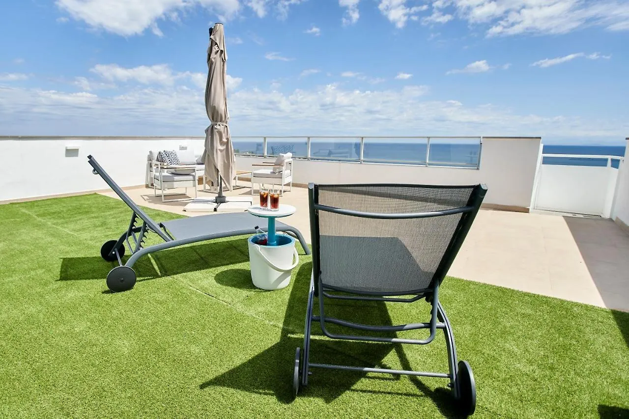 kontakty Penthouse With Stunning View And Rooftop Terrace